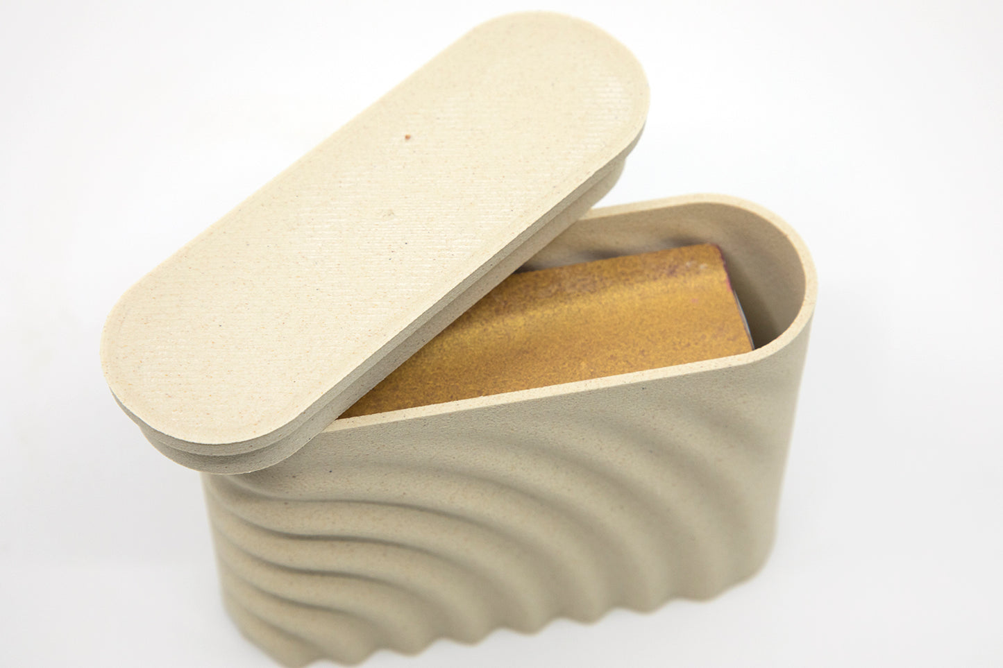 Design zeepdoos, gerecycled hout