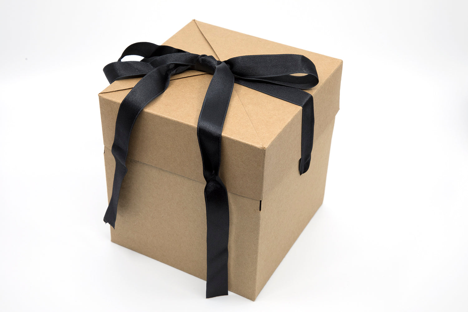Cadeauverpakking (doos met linten)
